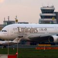 emirates airbus a auf flughaf