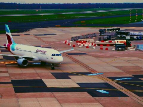 flughafen duesseldorf besucherte