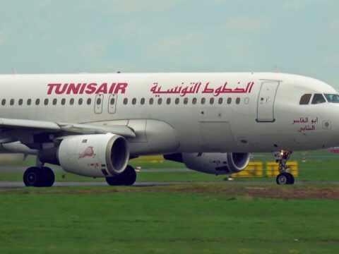 flugzeuge landen auf duesseldorf