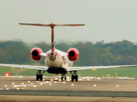 planespotting duesseldorf mit ai