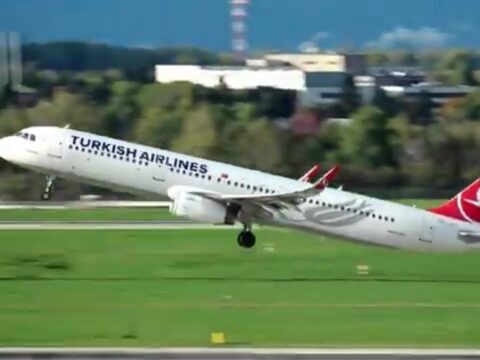 flugzeug start und landung duess